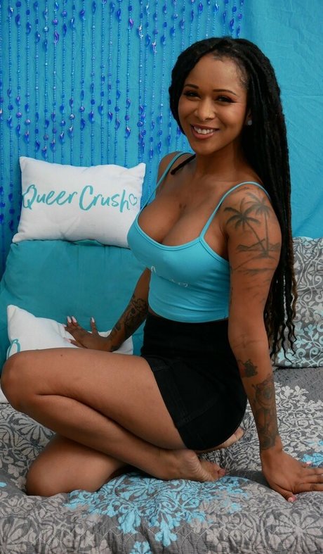 Cali Sweets pornographic model pic