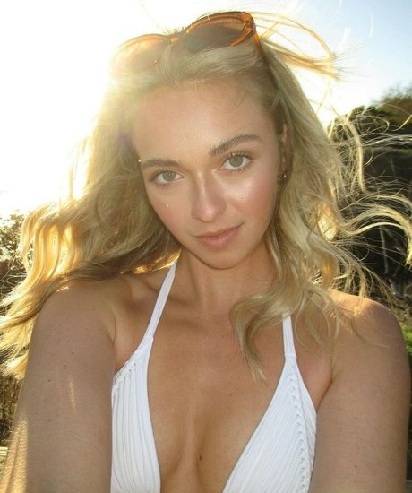 Whitney Thornqvist hd pornstar photos