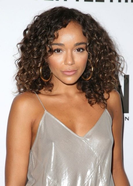 Ashley Madekwe actress img