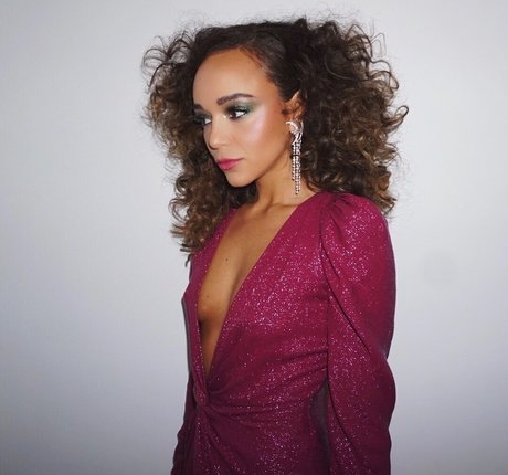 Ashley Madekwe pornstar pretty gallery