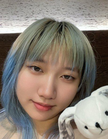 leynnercutie erotic actress pic