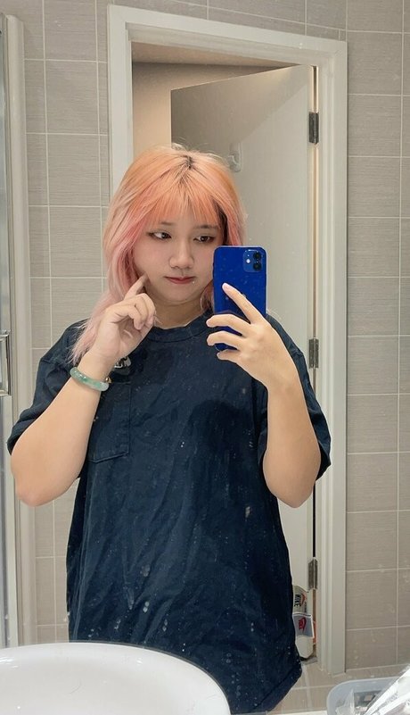 leynnercutie model xxx picture