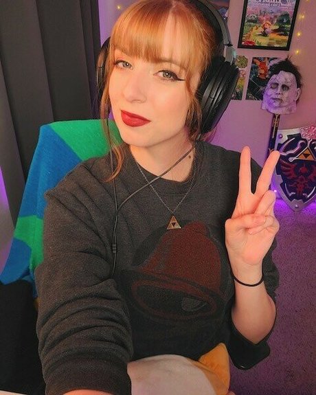 MaryMajora exclusive actress photos