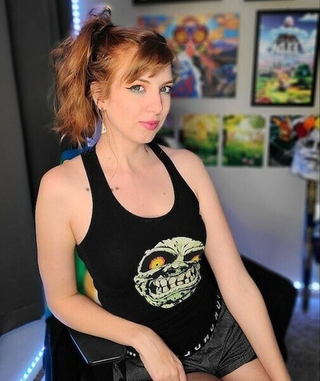 MaryMajora nice model picture