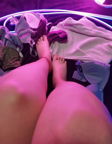 Gio Rojas nude pornstar pics