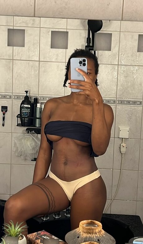 a desuwa__ hd actress image