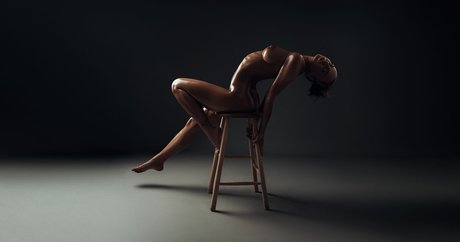 Sofie Johansen model xxx image