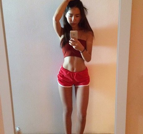 Lizwenya sexy model pictures