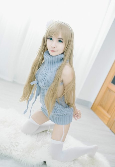 luckyeliee nude model images