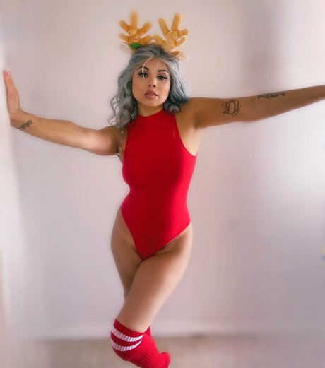 thetezzashow erotic actress img