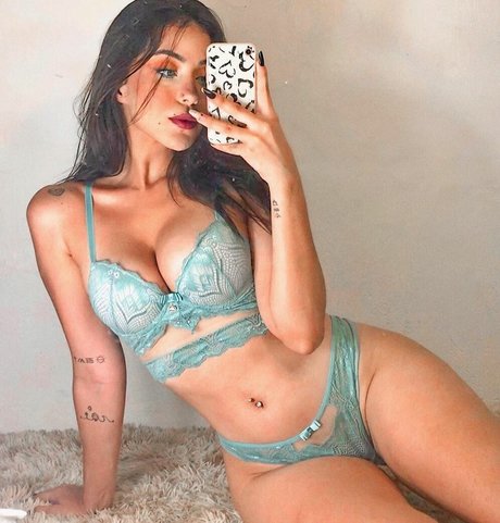 Isabelle Pinheiro star beautiful picture