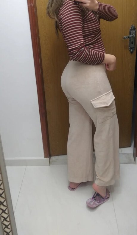 Isa pes naked actress pic