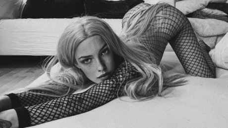 Lenkajzv star naked galleries