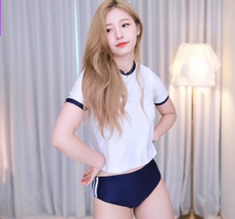 sara44244 naked actress gallery