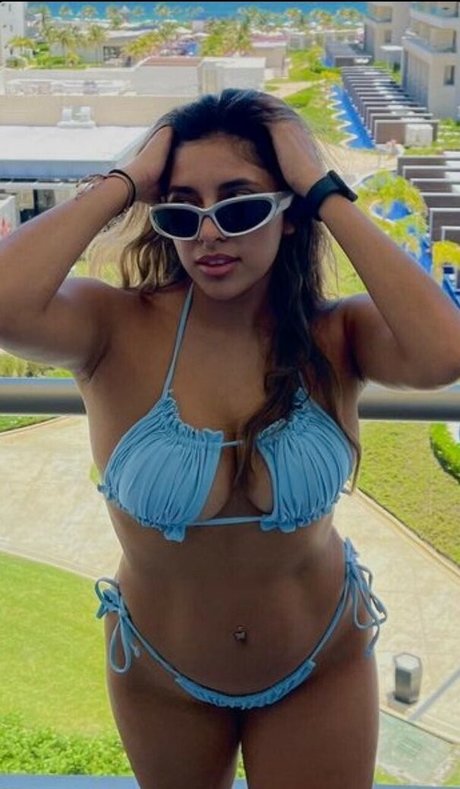 Ashlyn Kenzie model porn photos