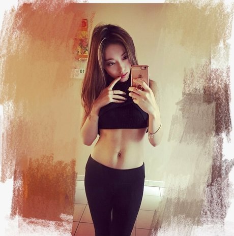 _lisahui_ exclusive star photos