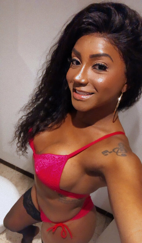 sarinhadiass xxx actress pics