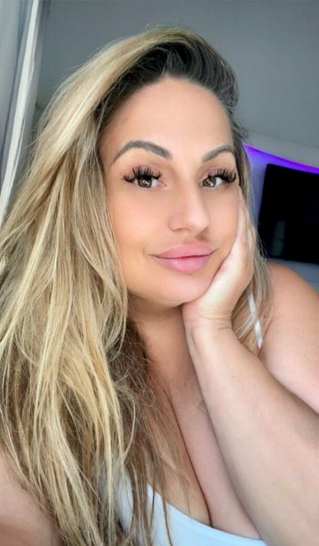 baddiemi pornstar nudes archive