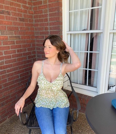 Lillie Goldman pornstar sexy photos