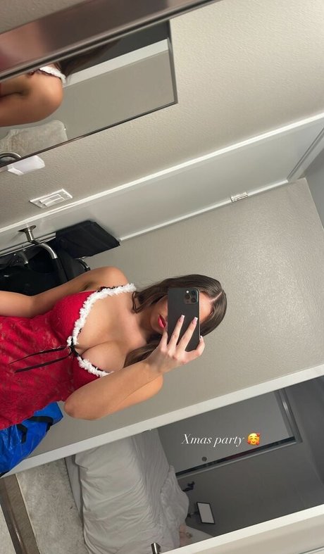 Kam Beahm star pornographic pictures