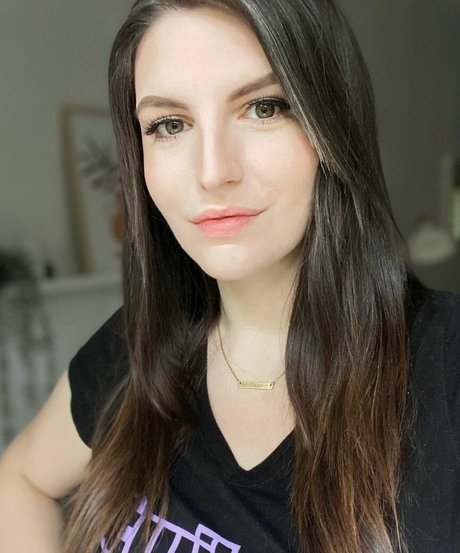 katestark pornographic actress picture