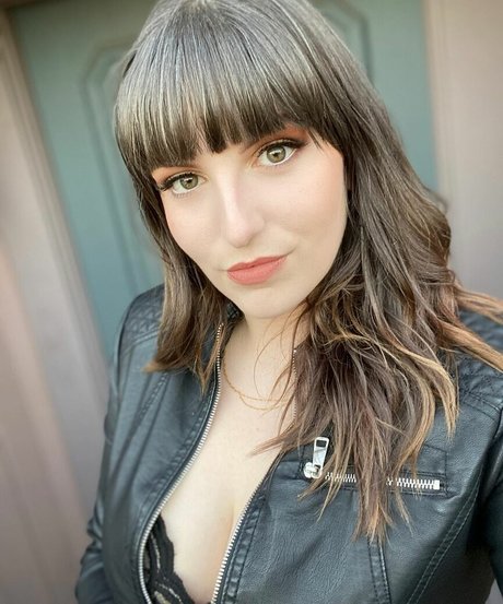 katestark pretty pornstar pictures