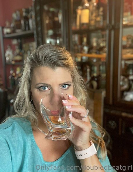 onlyneatbunny star exclusive img