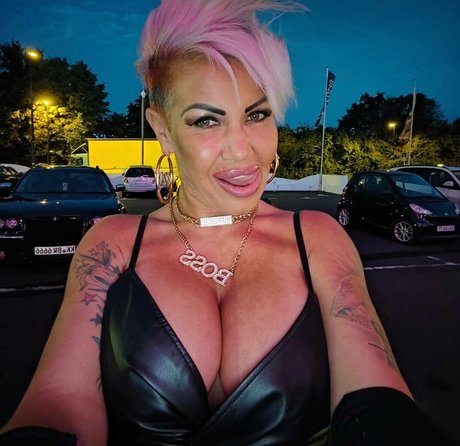 Ginger Costello erotic actress picture