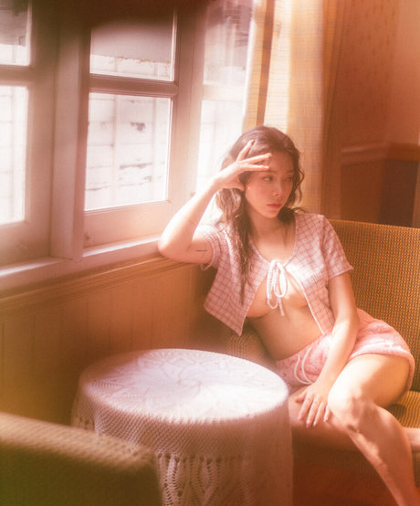 Nardear Montgod model sex pictures