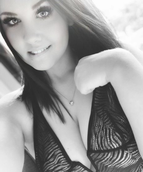 Jade Nicole nice star archive