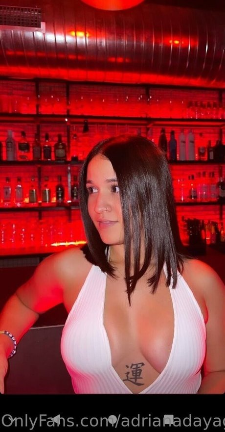 Adriana Miranda naked model pic