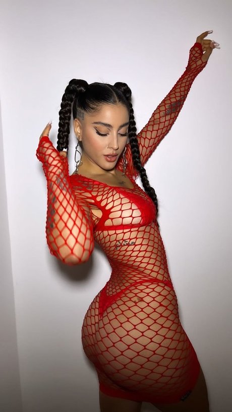 La Chilena pornstar photos