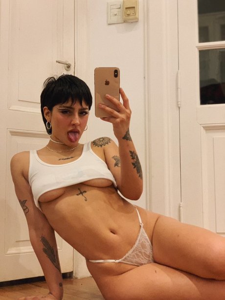 La Chilena star beautiful photo