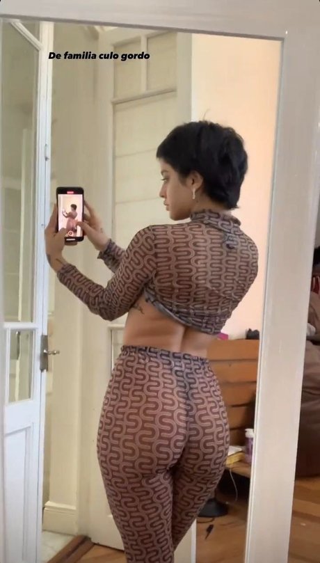 La Chilena star adult galleries