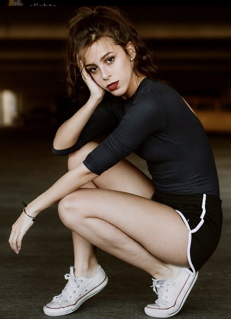 Izzy Rocha hd pornstar photos