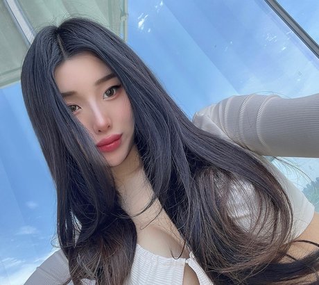 Mari Bambei_ best star photos