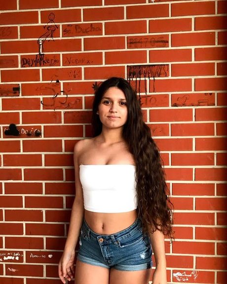 Veronica Marcelino model xxx pictures