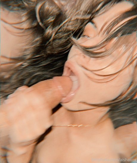 Aisha Martinez beautiful actress pictures