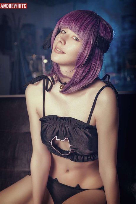 Aleksis Hitc_ star pornographic photos