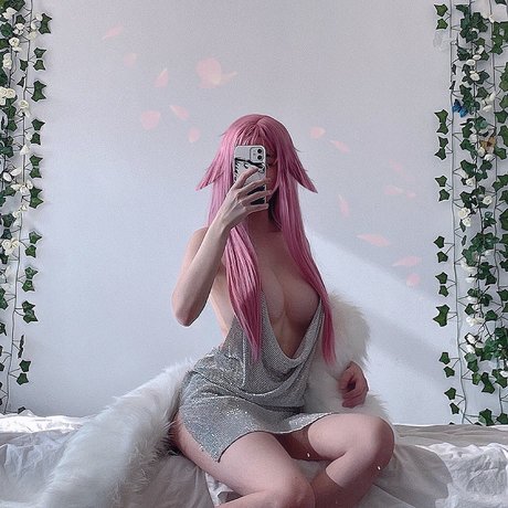 Harutan adult model images