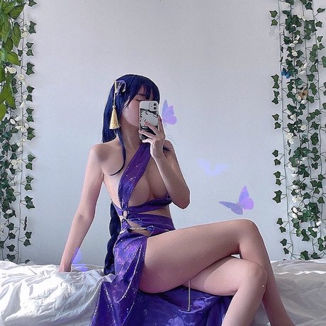 Harutan pornstar nude pic