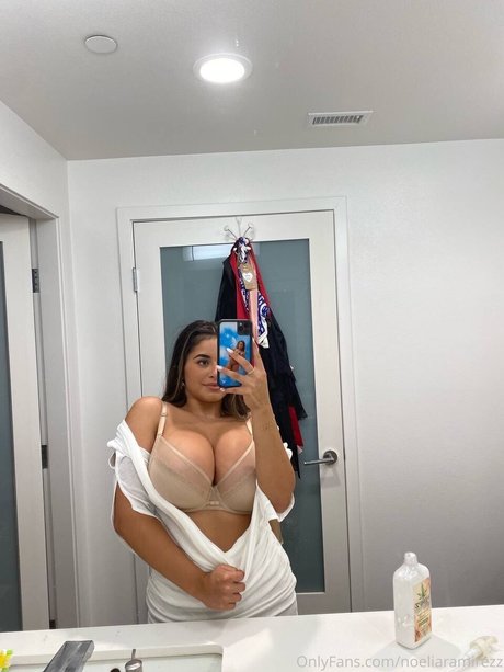 Noelia Ramirez hot pornstar img