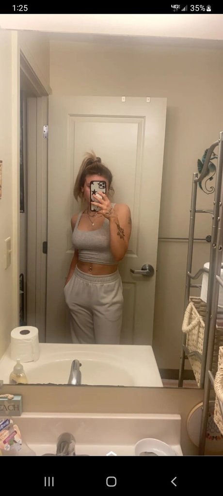 Bailey Rose sex actress image