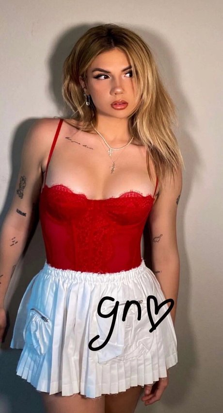 Bailey Rose pornstar naked images