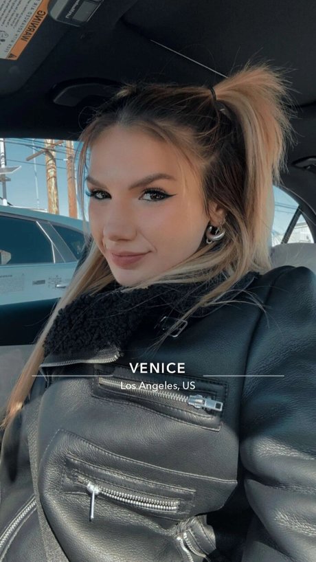 Bailey Rose star hd pic