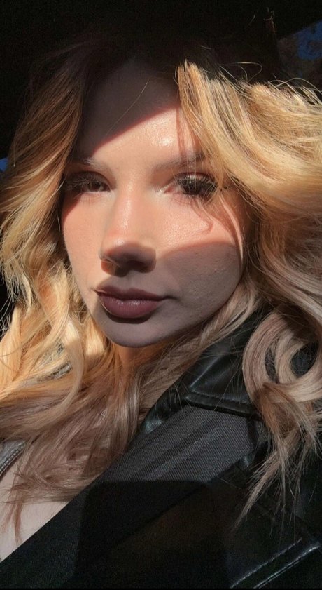 Bailey Rose model sex archive