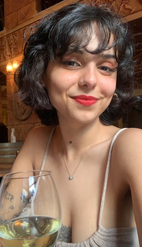 Ciciguener model adult pics