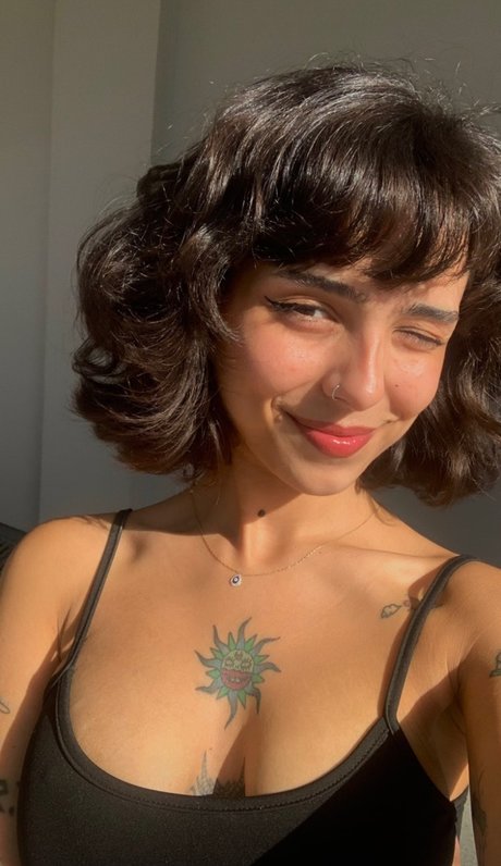 Ciciguener beautiful actress photos