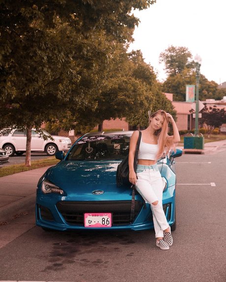 Marris Gulledge model beautiful photos