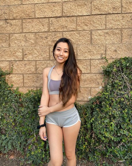 Aimyyz naked pornstar pics